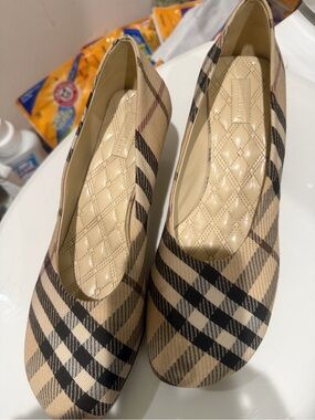 Burberry Beige and Black Plaid Ballet Flats